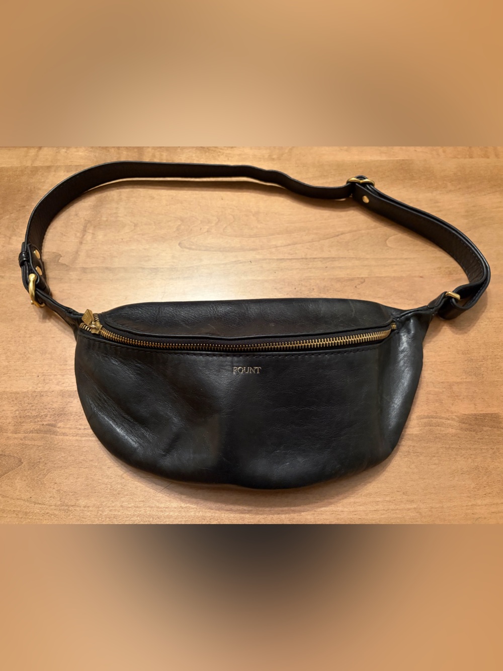 Fount Harmon Bag in Onyx